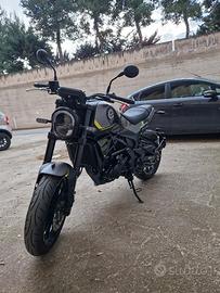 Benelli leoncino 250