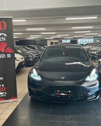 Tesla Model 3 Long Range AWD Performance