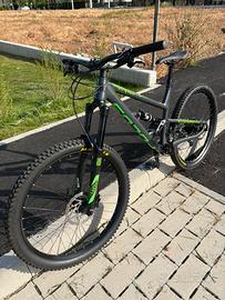 Bici mtb Focus Sam 160 27.5 taglia M
