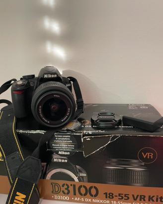 Nikon d3100 con obiettivo 18/55 vr