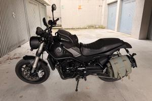 Benelli Leoncino 500