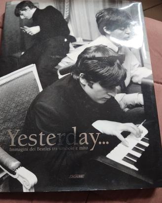 libro 37x30 YESTERDAY  Beatles