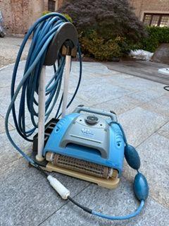 Robot da piscina Dolphin supreme M3