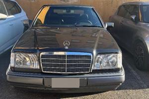MERCEDES E200 CABRIO W124