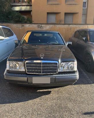 MERCEDES E200 CABRIO W124