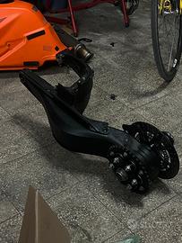 Forcellone completo Ktm 1390 superduke