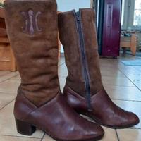 Stivali scamosciati invernali da donna