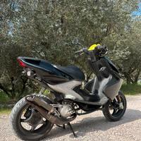 Yamaha aerox 50