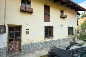 Rustico da ristrutturare