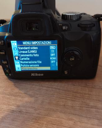 Nikon D60 con lente 18-55 vr