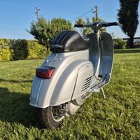 Piaggio Vespa 50 Special (V5B3) - 1975