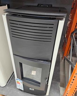Stufa a Pellet NUOVE 8kw 10kw da 680euro 