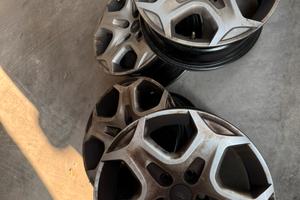 Cerchi ferro + copri cerchi Ford R 16 5x108