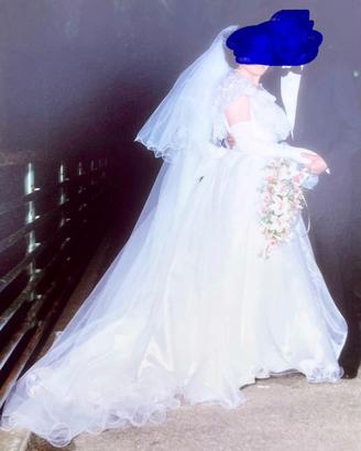 Elegante abito da sposa