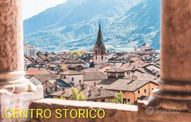 Elegante zona CASTELLO + BILO TRILO TRASFERTISTI