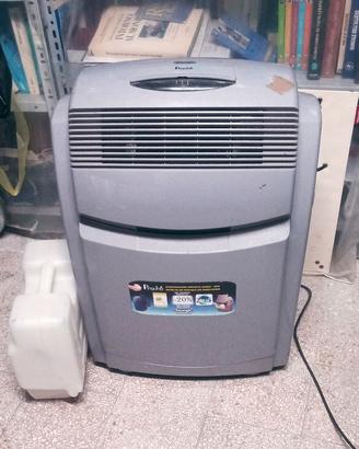 Condizionatore Pinguino De Longhi portatile PAC 70