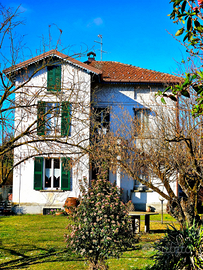 Villa a Marchirolo