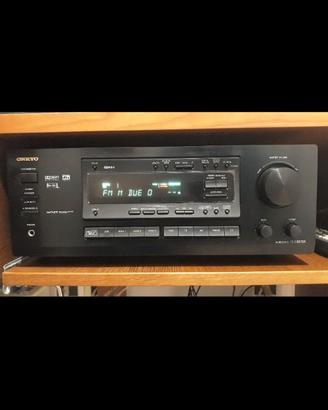 Amplificatore ONKYO+casse TECHNICS a tre vie