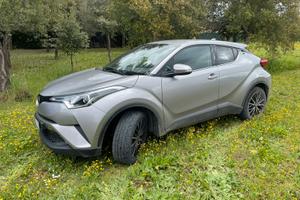 TOYOTA C-HR AWD Lounge 2017