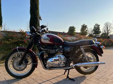 Triumph Bonneville - 2009