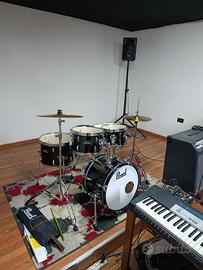 batteria acustica Pearl roadshow 18