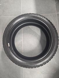 Gomme Pirelli Pzero Winter MO 245 40 20 99Y M+S
