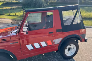 Suzuki Sj410