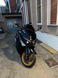 tmax 500 con 34.000 km nuovo