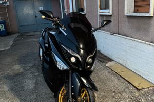 tmax 500 con 34.000 km nuovo