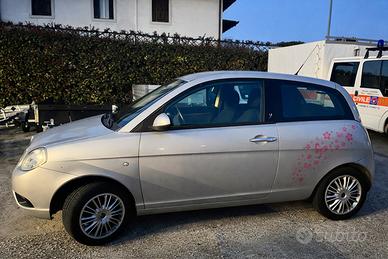 Lancia Ypsilon 1.2 benzina 2011 non funzionante