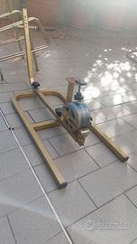 Olmo rullo di allenamento e supporti bici epoca