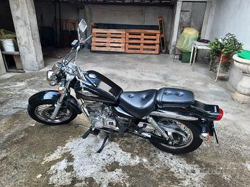 Suzuki Maruder GZ 250