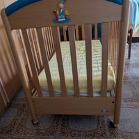 Lettino Pali con materasso, cuscino e paracolpi