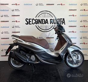 Piaggio Beverly 350