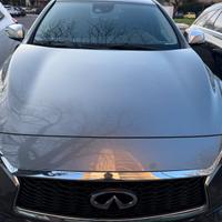 Infiniti Q30 diesel, cambio automatico