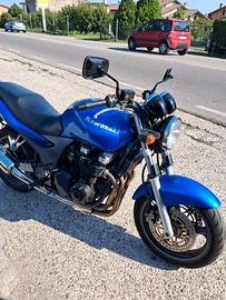 Kawasaki ZR 7