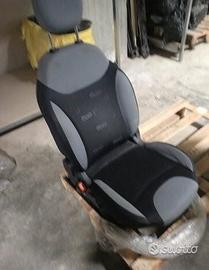 Interni fiat 500 l pelle azzurra