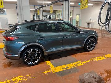 Cupra Formentor 1.4 ibrida plug in perfetta