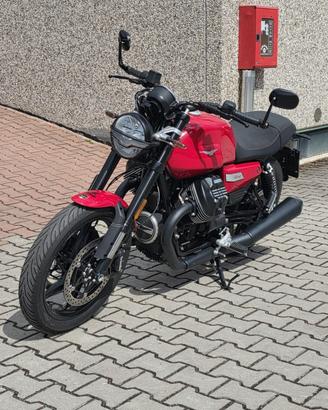 Moto Guzzi V7 Sport