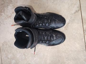 Scarpe moto