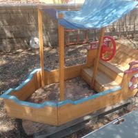 sabbiera barca. di legno 