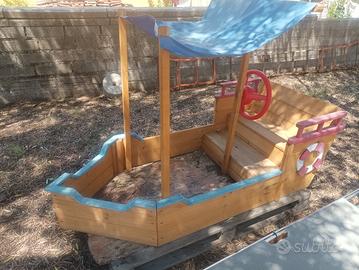 sabbiera barca. di legno 