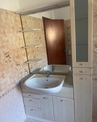 Mobiletto bagno