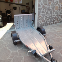 Carrello trasporta moto