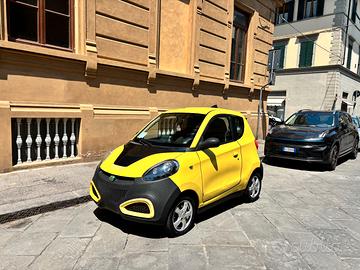 Zhidou ZD microcar elettrica
