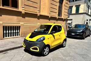 Zhidou ZD microcar elettrica