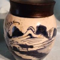 Antico vasetto portaspezie coperchio legno