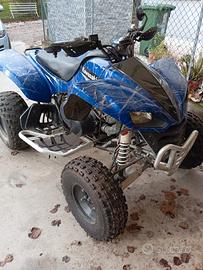 quad kawasaki kfx700