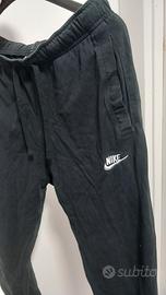 Pantaloni NIKE