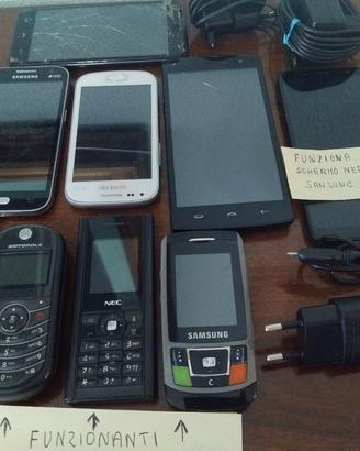 cellulari vintage 8 + smartphone. 